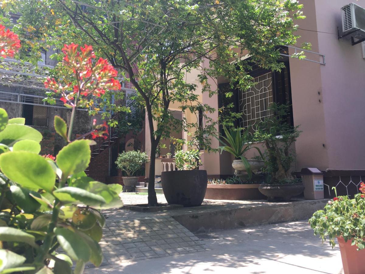Homestay Minh Tu Хюэ Экстерьер фото
