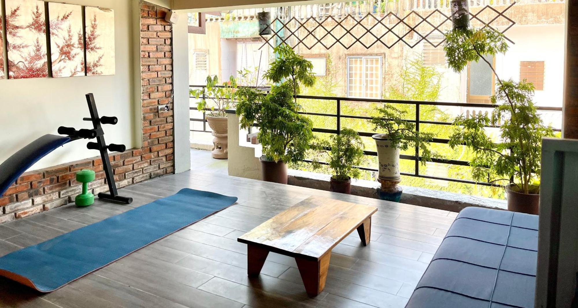 Homestay Minh Tu Хюэ Экстерьер фото