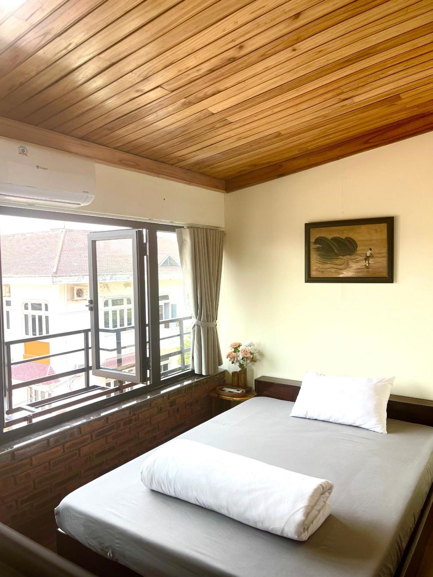 Homestay Minh Tu Хюэ Экстерьер фото